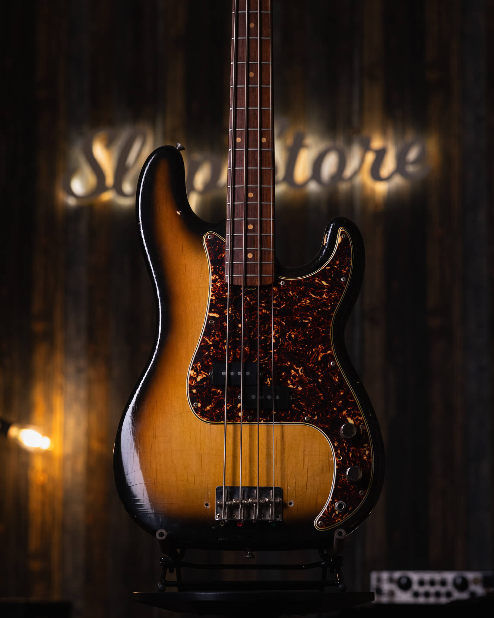 Slapstore_Fender_Precision__63