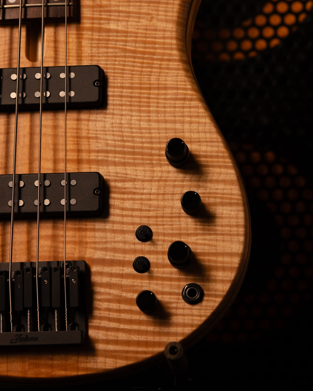 Fodera Monarch 4 Standard Flamed Maple