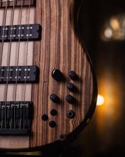 Fodera Monarch 5 Elite 38th Anniversary Zebrawood 2022  - Bajo Eléctrico