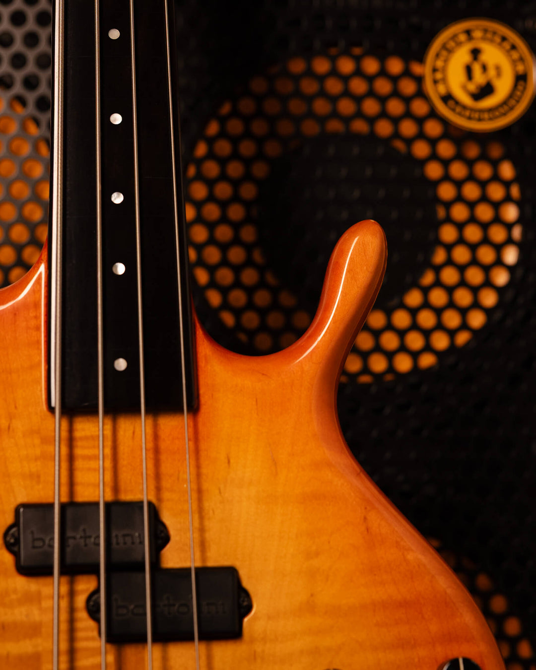 Pedulla Custom MVP Fretless 4 Orange Sunburt 1995