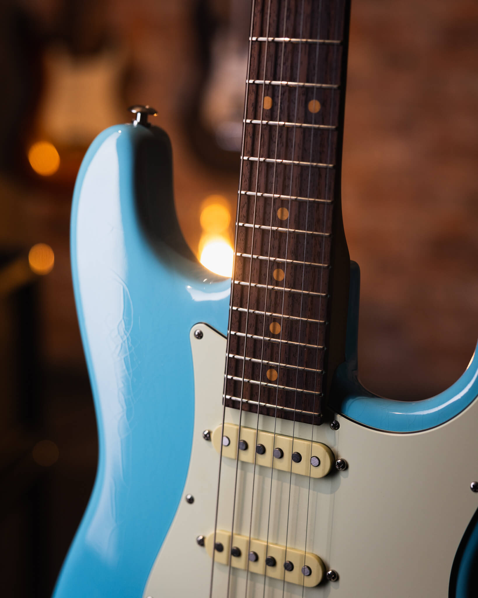 Suhr Classic S Vintage Limited Edition Daphne Blue - Guitarra