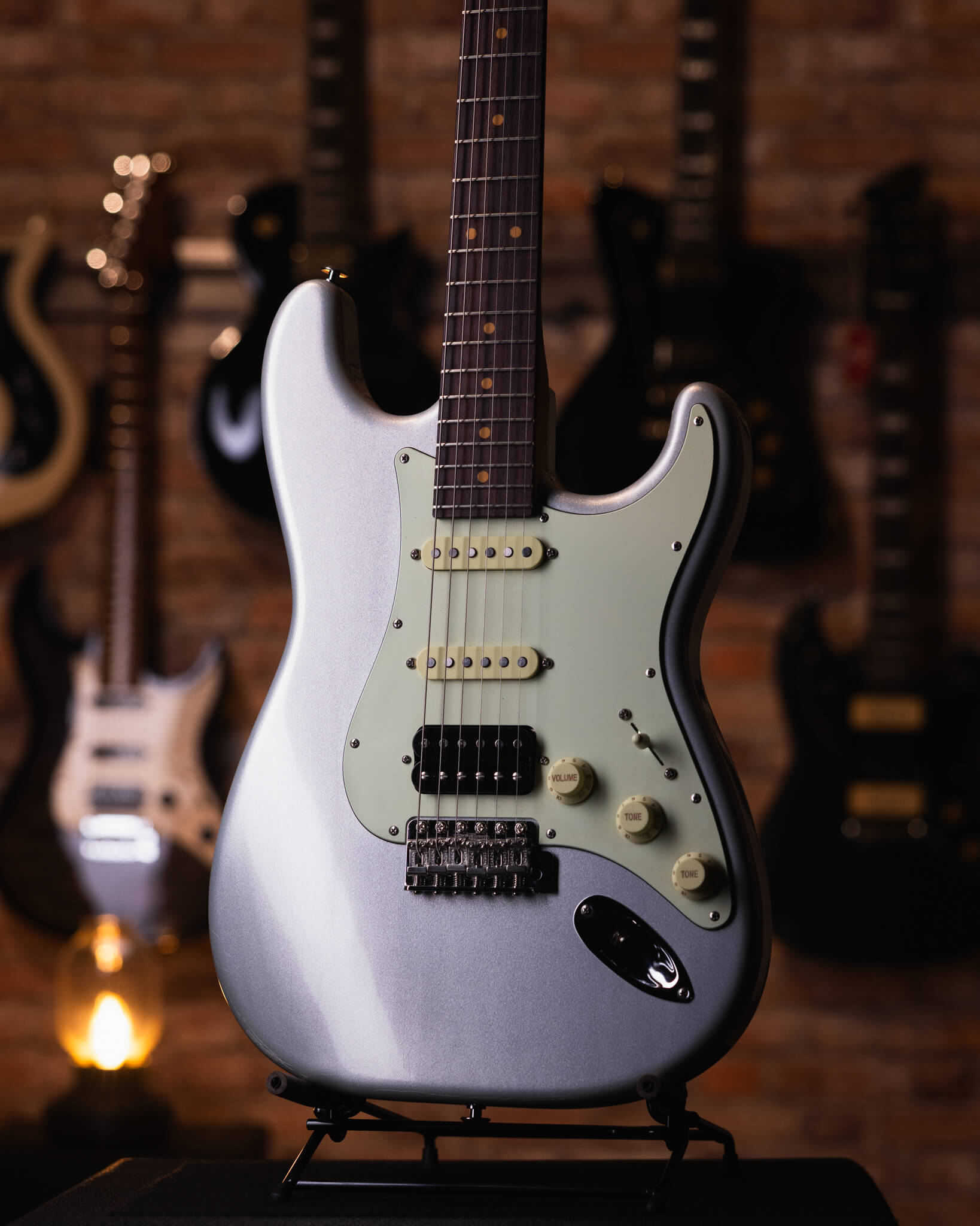 Suhr Classic S Vintage Limited Edition Firemist Silver - Guitarra