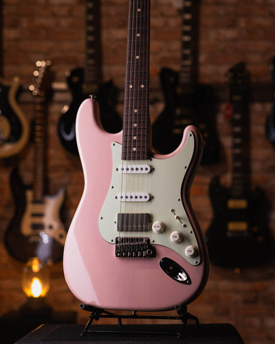 Suhr Classic S Mateus Asato Antiqued Shell Pink - Guitarra Eléctrica