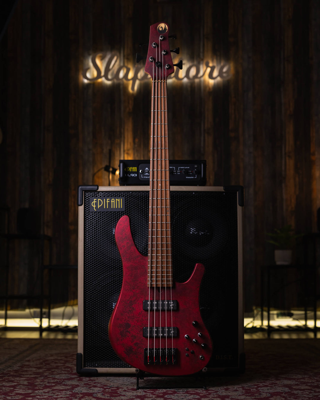 Swan MU 5 Classic Red Multifoil NOS 2024