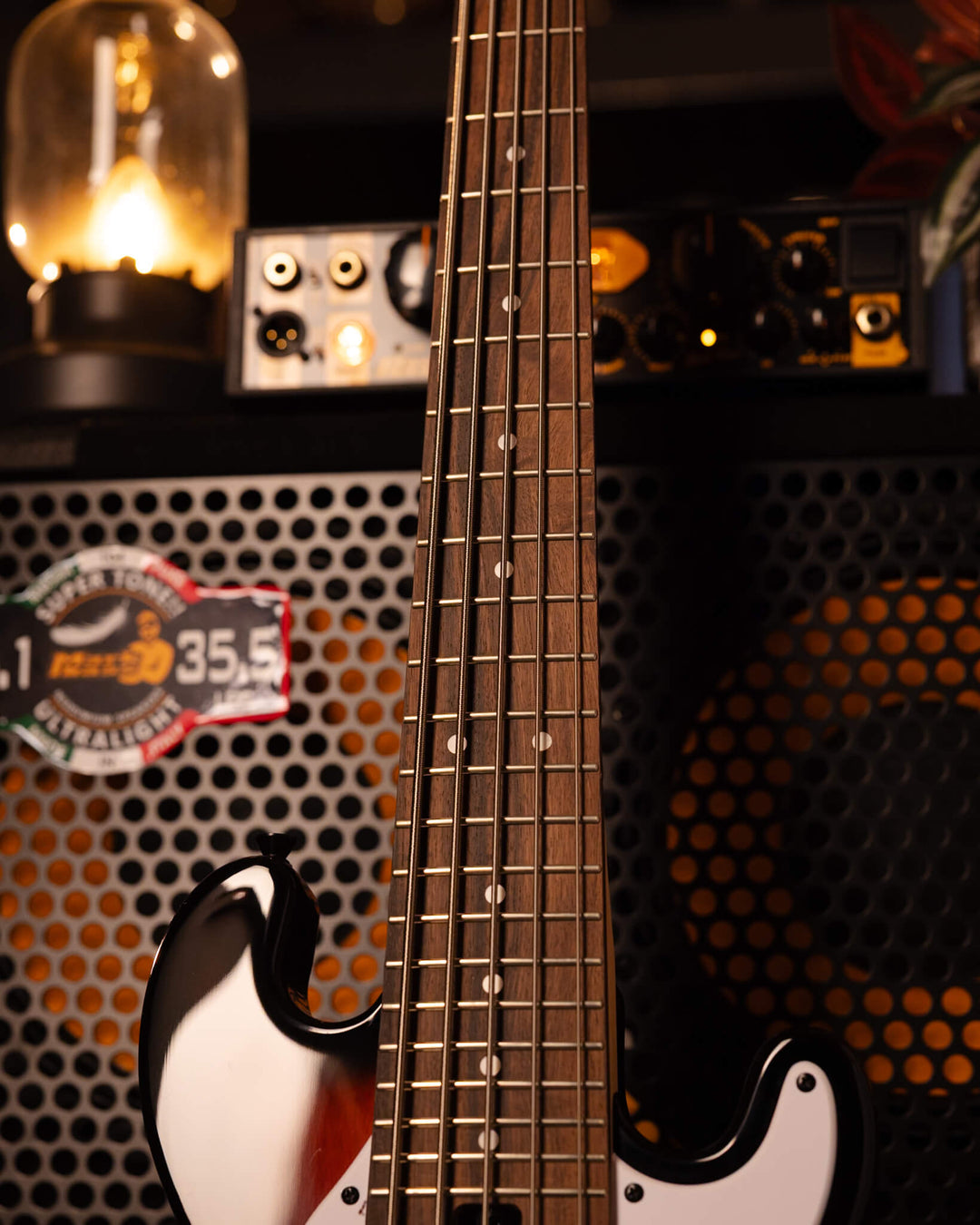 Ubass Kala Solid Body 5 Tobacco Sunburst