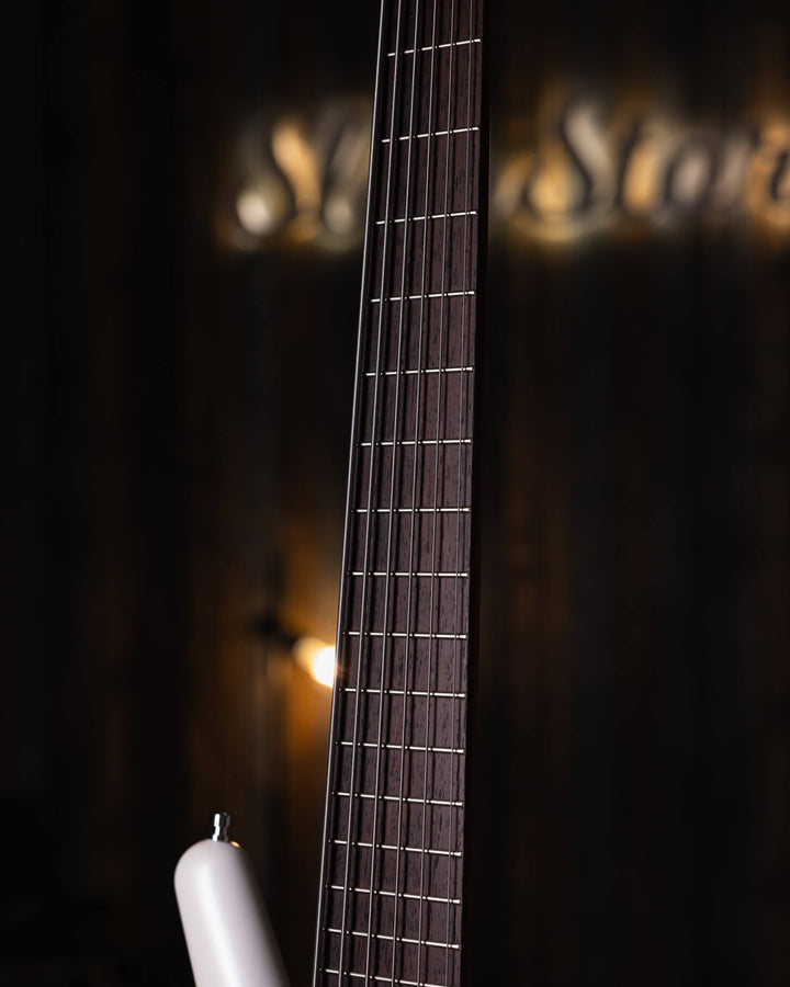 Warwick Thumb BO 6 White Pearl 2015