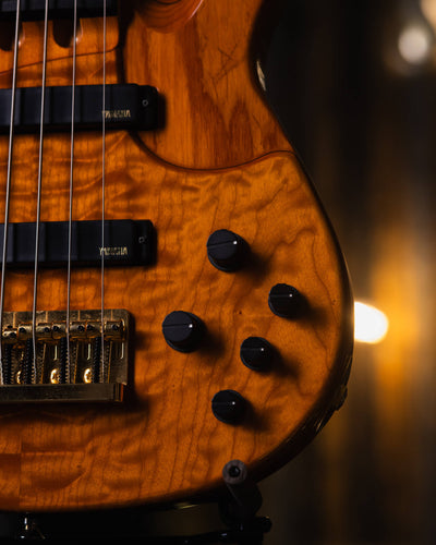 Yamaha TRBJP2 John Patitucci Signature Amber 2021 - Bajo Eléctrico