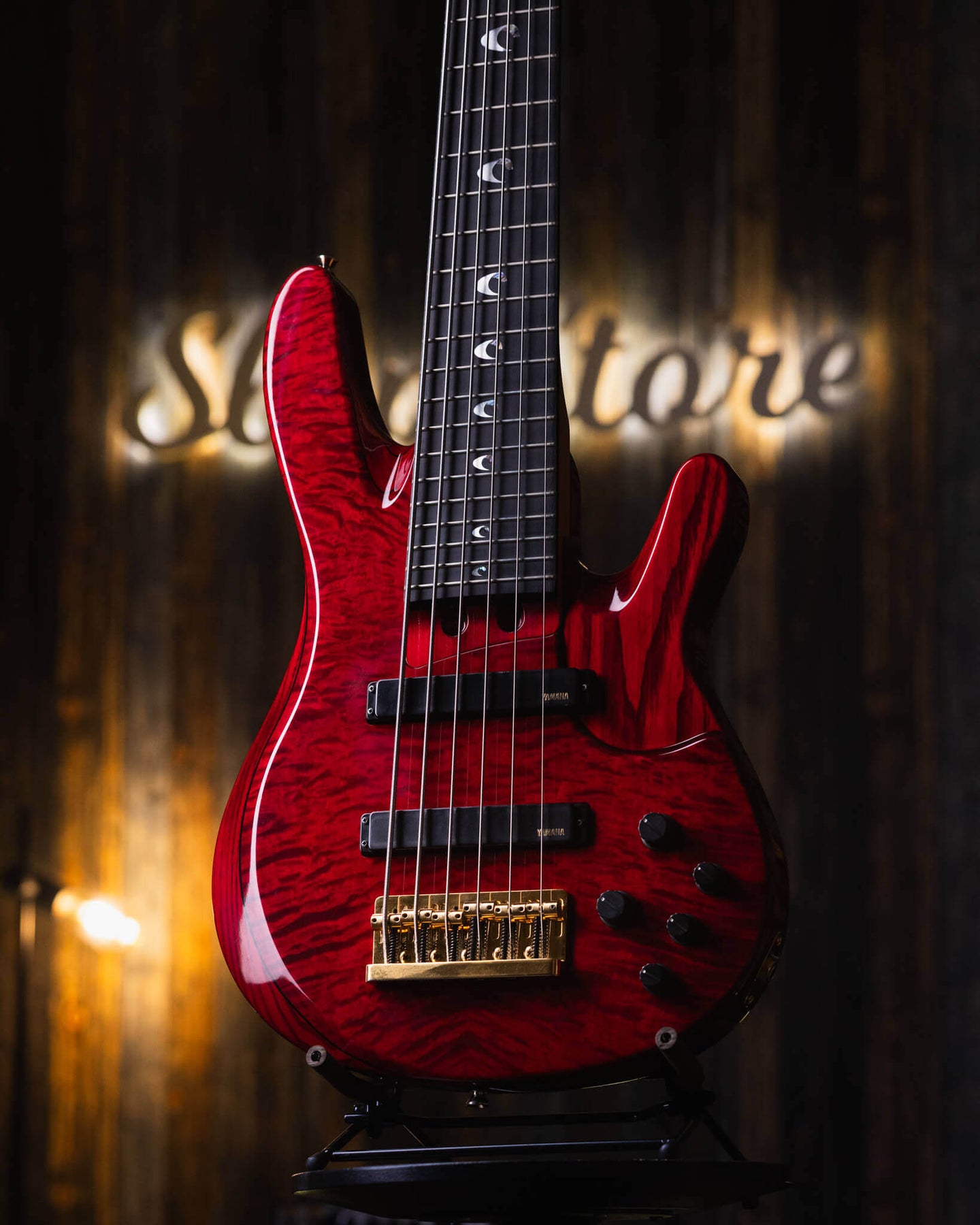 Yamaha TRB-JP2 Translucent Dark Red 2024 - Bajo Eléctrico | Gearhub 🌶️