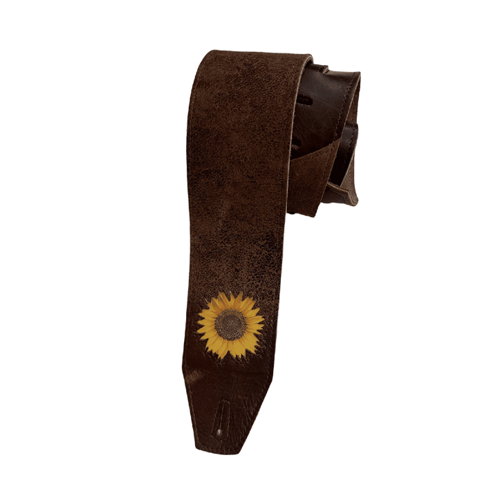 LK Strap Nicole Row Dark Brown - Correa de Bajo | * Modelo Signature de Nicole Row, bajista de Panic at the Disco** Foto referencial: Al ser un producto de cuero, el color y patrón puede variar ligeramente*** Hecha a mano en New York, USA | Gearhub