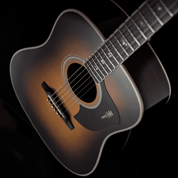 Baum Leaper Stage Deep Honey Burst - Guitarra Electroacústica | Baum presenta la mejor guitarra acústica.La Leaper Stage está hecha de maderas de tono de primera calidad, diseñada con nuestra atención al detalle, y tiene nuestra cómoda forma de cuello en