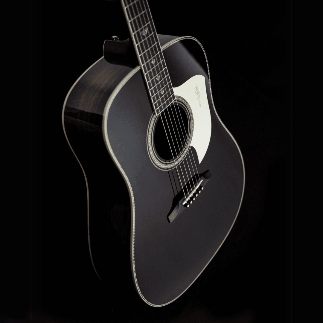 Baum Leaper Stage Pure Black - Guitarra Electroacústica | Baum presenta la mejor guitarra acústica.La Leaper Stage está hecha de maderas de tono de primera calidad, diseñada con nuestra atención al detalle, y tiene nuestra cómoda forma de cuello en C de B