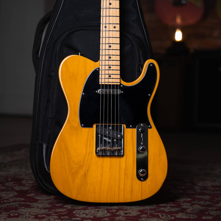 Suhr Classic T Trans Butterscotch 2019 - Guitarra Eléctrica | El Classic T cuenta con un nuevo perfil de cuello estándar C vintage de los años 60. El Classic T conserva muchas de las especificaciones originales del Classic T Pro, incluido el sistema de ca