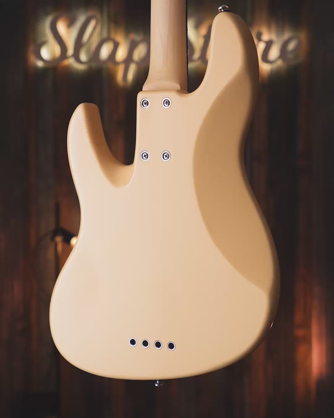 Sire V5-24 Vintage White - Bajo Eléctrico