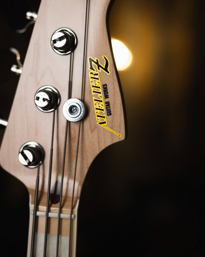 Atelier Z M245 Natural 2024 - Bajo Eléctrico | Friends, we purchased the entire Atelier Z booth at NAMM Show 2024, and this is one of the sample basses that they had that blew people's mind at the show. It's now packed and ready to ship :) Cuerpo • Model: