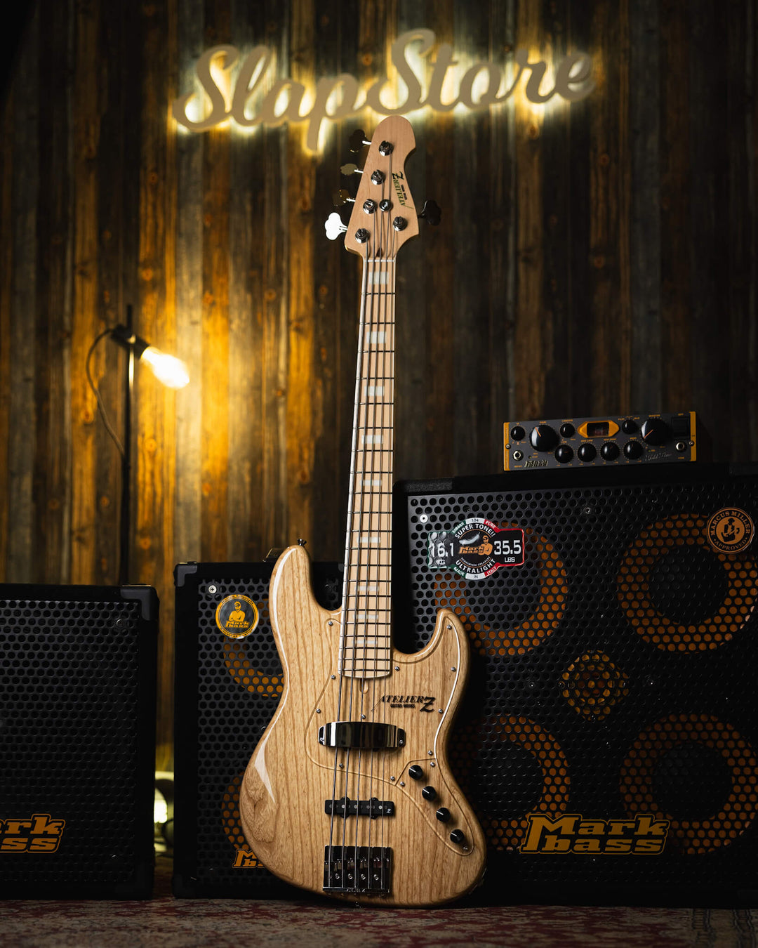 Atelier Z M265 Natural 2024 - Bajo Eléctrico | Diseñados y construidos en Tokyo, Japón, la serie Magnitude de Atelier Z tiene un sonido característico y ortodoxo que se adapta a todos los estilos de música en donde se pueda desempeñar un jazz bass, además