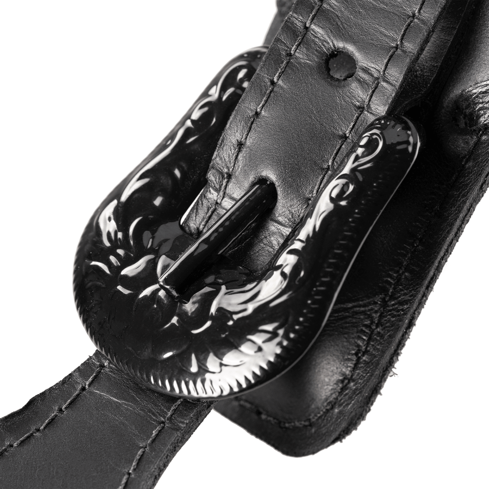 Evo Tex-Mex 3" All Black - Correa de Bajo | * Foto referencial: Al ser un producto de cuero, el color y patrón de puede variar ligeramente* Hecha a mano en Brasil* Largo mínimo: 110cm. (Aproximadamente) | Gearhub