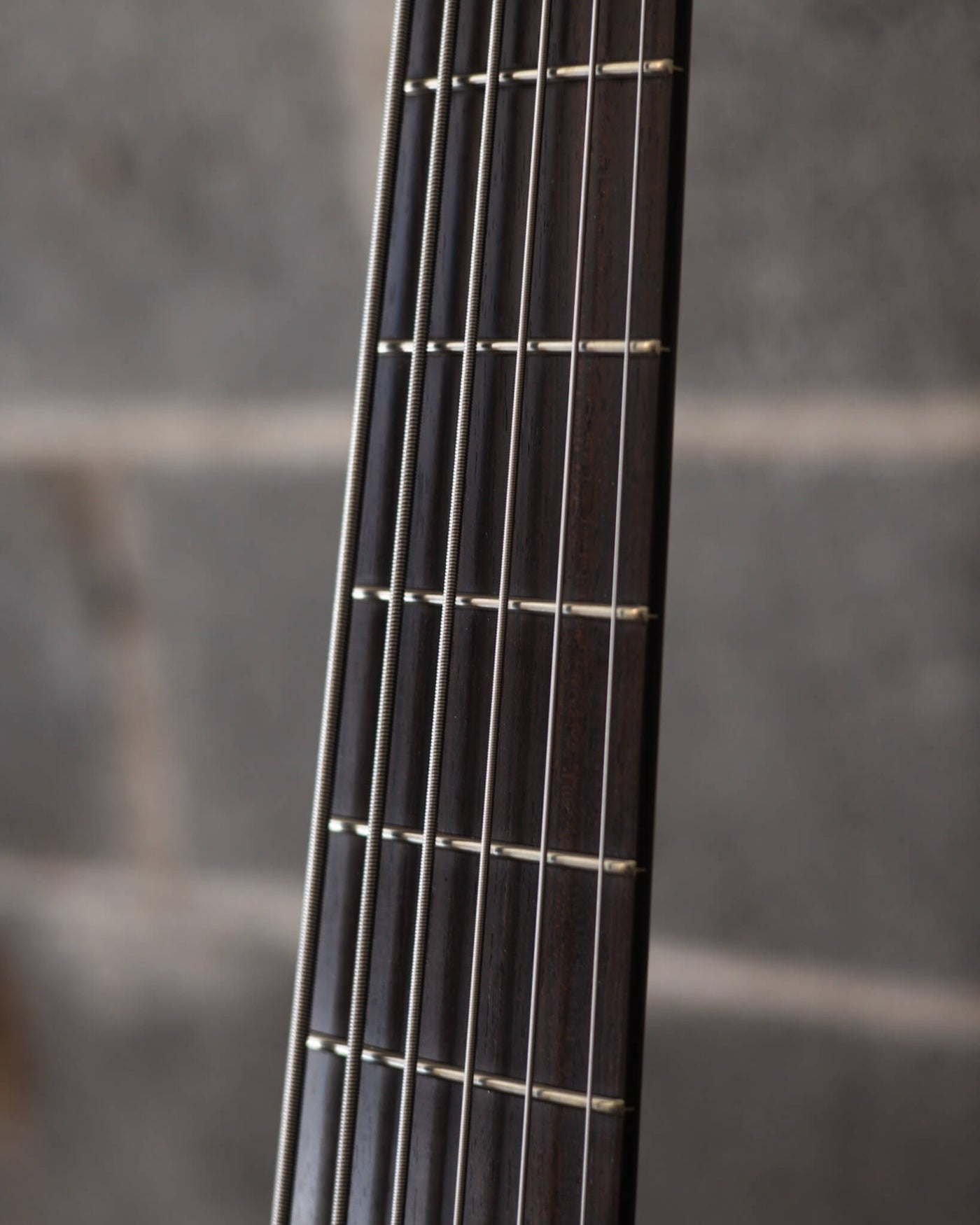 F Bass BN6 Trans Red Burst 2024 - Bajo Eléctrico