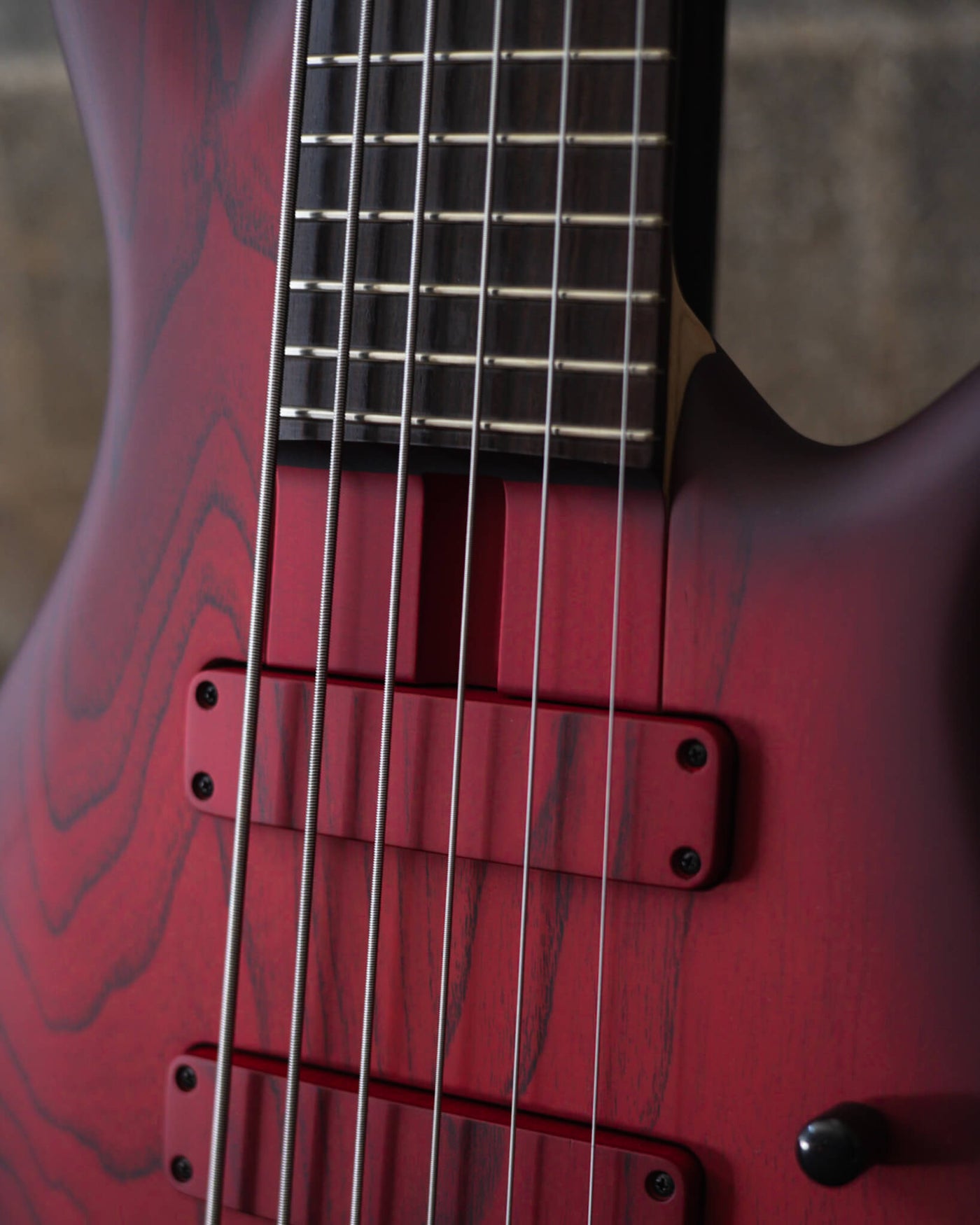 F Bass BN6 Trans Red Burst 2024 - Bajo Eléctrico