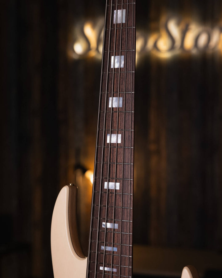 Fodera Contrabass 6 Elite Holly Anthony Jackson 2022