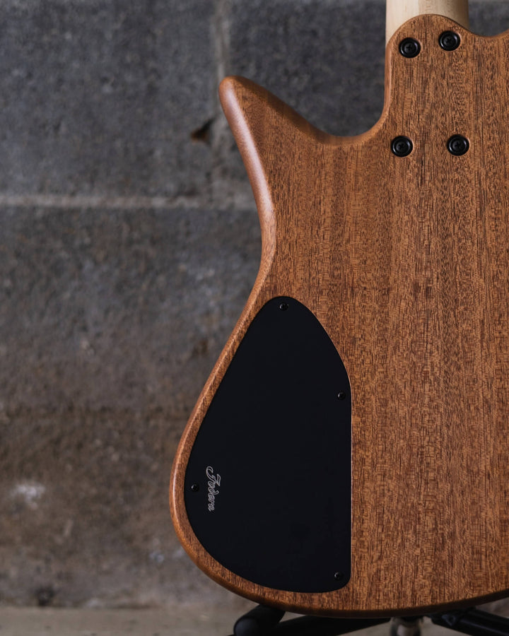 Fodera Emperor 4 Standard Special Buckeye Burl (End-2024) - Bajo Eléctrico | Cuerpo • Modelo: Emperor 4 Standard Special• Madera: Mahogany • Top: Buckeye Burl • Terminación: Satin Brazo • Madera: 3 piezas de Hard-Rock Maple• Perfil: Standard• Terminación: