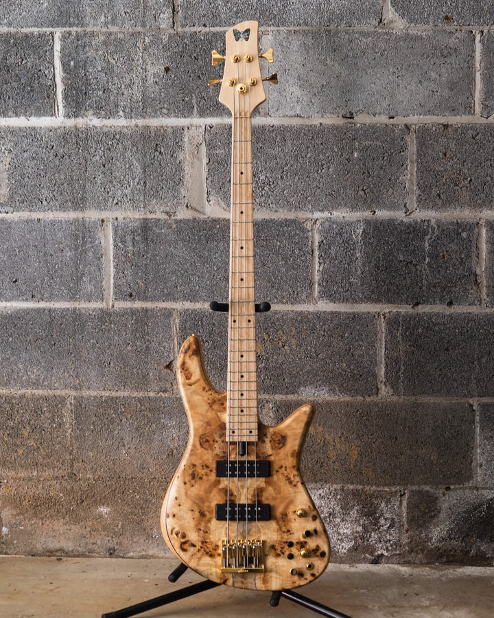 Fodera Emperor 4 Standard Special Poplar Burl (End-2024) - Bajo Eléctrico | Cuerpo • Modelo: Emperor 4 Standard Special• Madera: Alder • Top: Poplar Burl• Terminación: Satin Brazo • Madera: 3 Piezas de Hard-Rock Maple• Perfil: Standard • Terminación: Sati