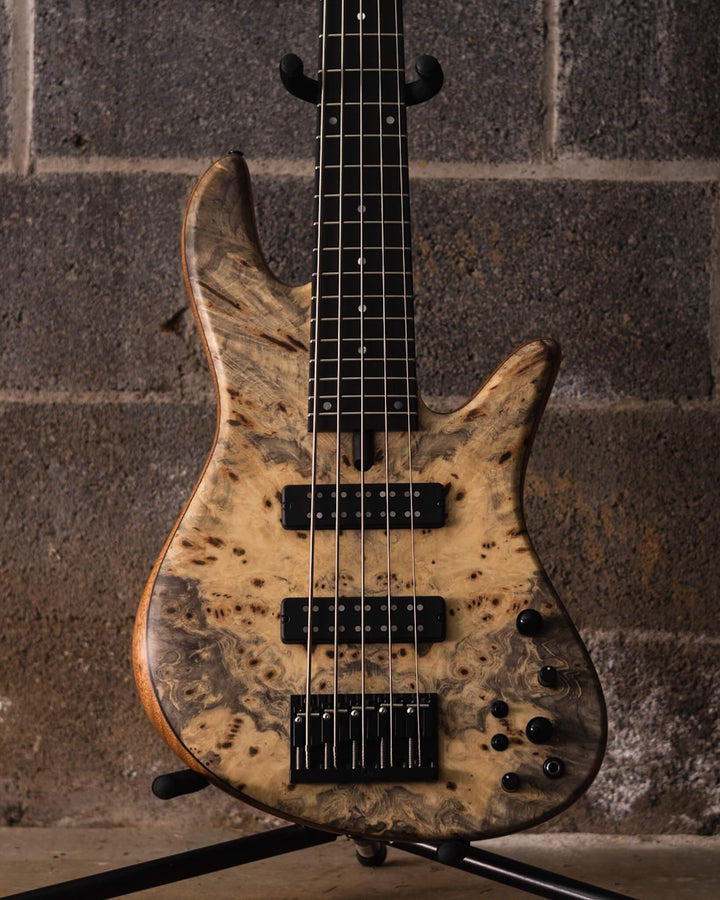 Fodera Emperor 5 Standard Special Buckeye Burl (End-2024) - Bajo Eléctrico | Cuerpo • Modelo: Emperor 5 Standard Special• Madera: Mahogany• Top: Buckeye Burl• Terminación: Satin Brazo • Madera: 3 Piezas de Hard-Rock Maple• Perfil: Standard • Terminación: