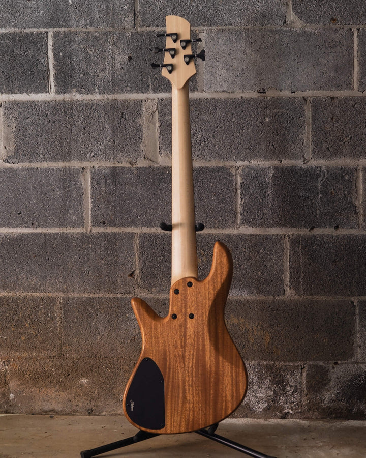 Fodera Emperor 5 Standard Special Buckeye Burl (End-2024) - Bajo Eléctrico | Cuerpo • Modelo: Emperor 5 Standard Special• Madera: Mahogany• Top: Buckeye Burl• Terminación: Satin Brazo • Madera: 3 Piezas de Hard-Rock Maple• Perfil: Standard • Terminación: