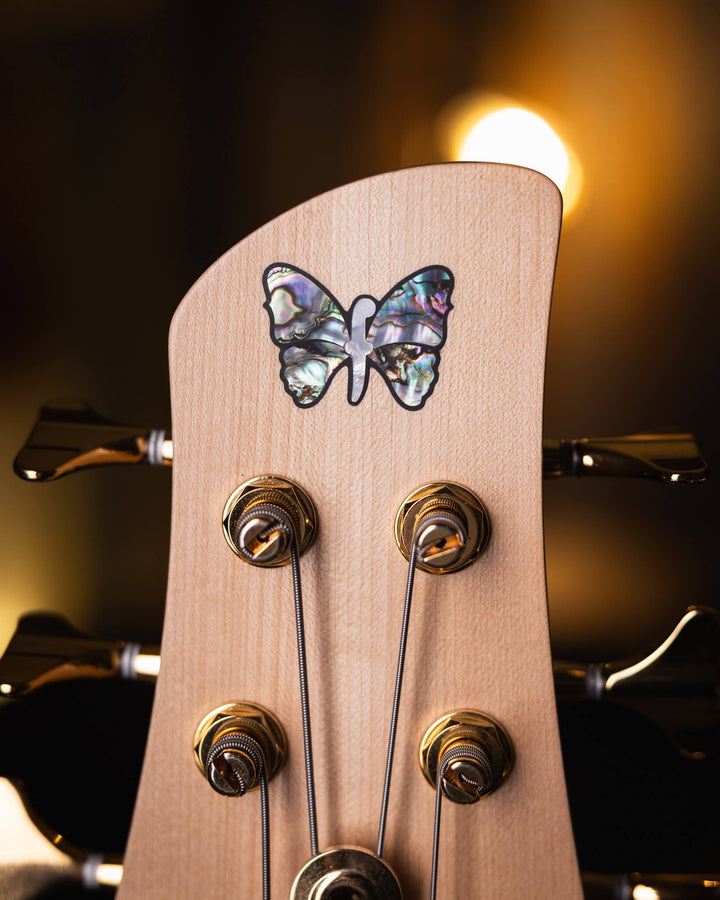 Fodera Emperor 6 Standard Special Poplar Burl 2023 - Bajo Eléctrico | Cuerpo • Modelo: Emperor 6 Standard Special• Madera: Alder • Top: Poplar Burl• Terminación: Satin Brazo • Madera: 3 Piezas de Hard-Rock Maple• Perfil: Standard • Terminación: Satin • Es