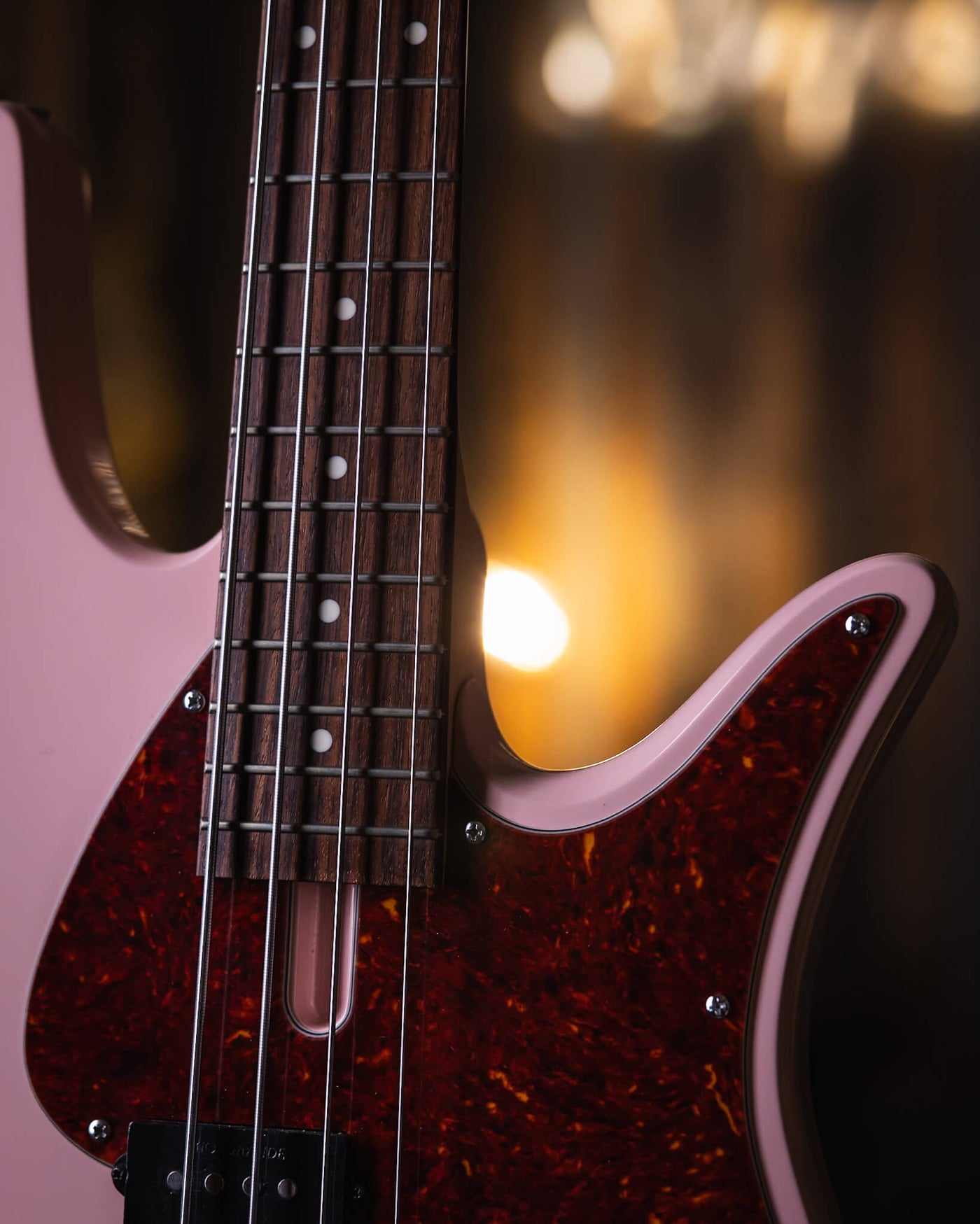 Fodera Monarch P Standard Classic Shell Pink 2019 - Bajo Eléctrico