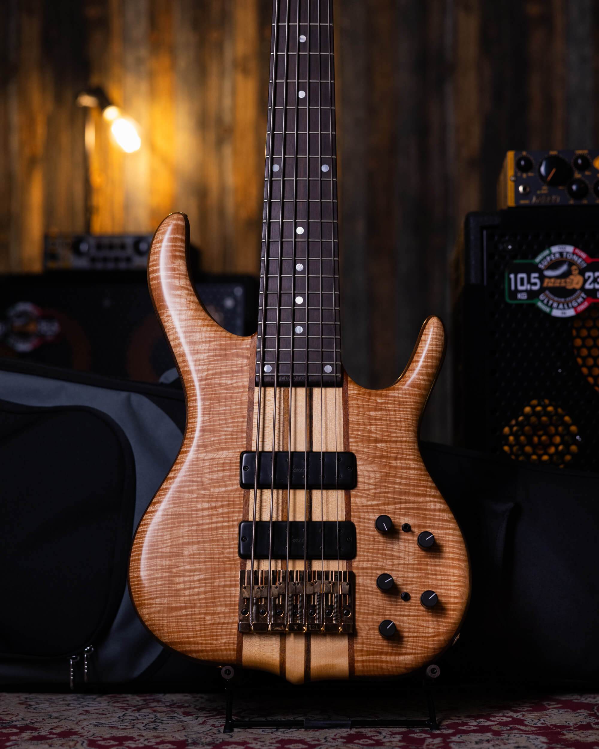 Ken Smith BSR6 Elite White Tiger 2020 - Bajo Eléctrico | Gearhub 🌶️