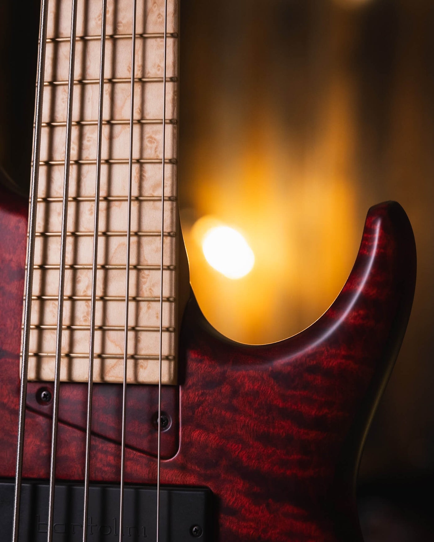 MTD 535-24 Figured Maple Red Satin 2011 - Bajo Eléctrico
