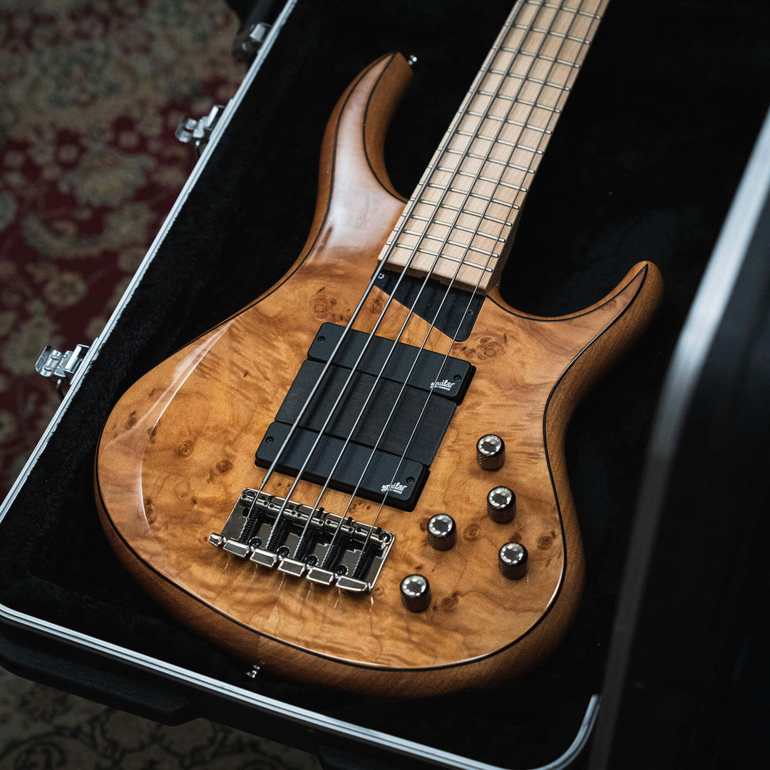 MTD Kingston Z5 Natural - Bajo Eléctrico | Para el músico exigente que busca una apariencia y un sonido hechos a mano, tenemos la serie MTD Z, que incorpora muchos de los elementos de diseño superiores presentes en los instrumentos MTD Handmade, en un mod