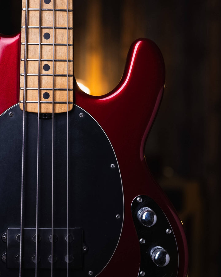 Musicman Stingray 4H Candy Apple Red 2008