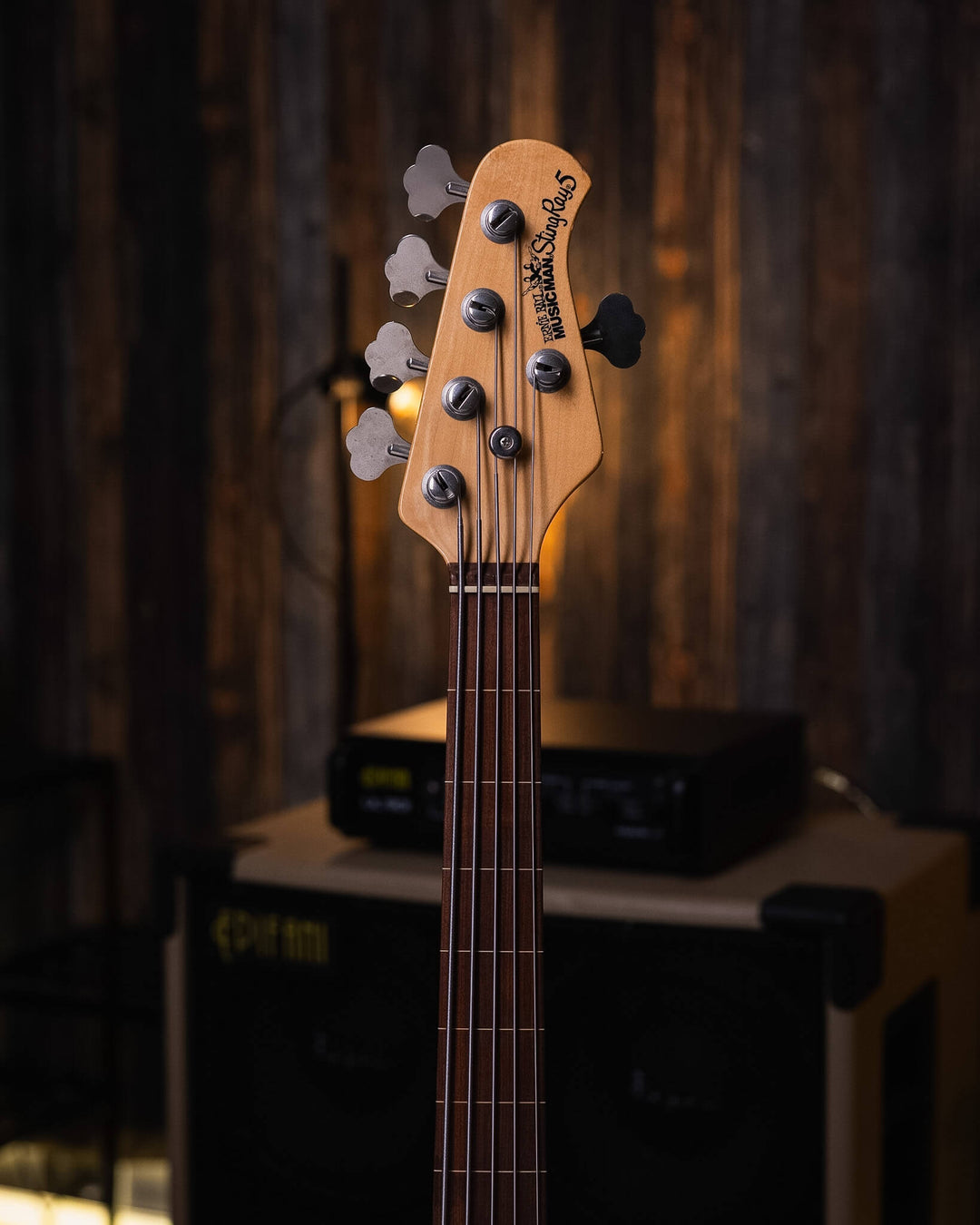 Musicman Stingray 5H Piezo Fretless Honeyburst 2002