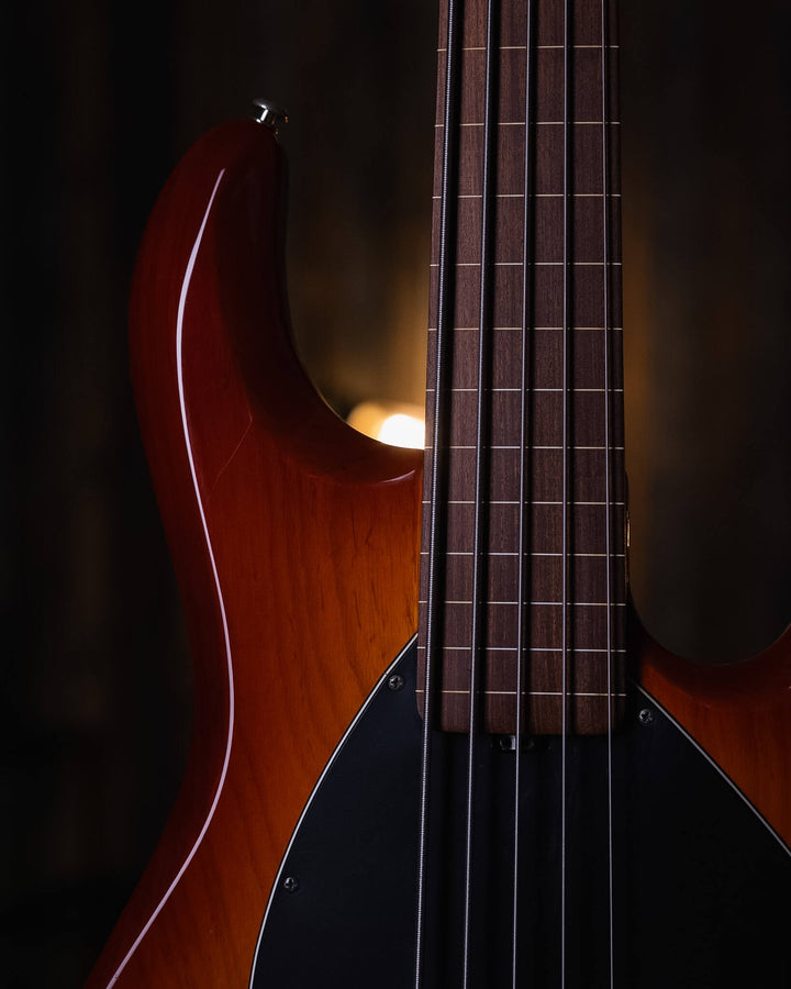 Musicman Stingray 5H Piezo Fretless Honeyburst 2002