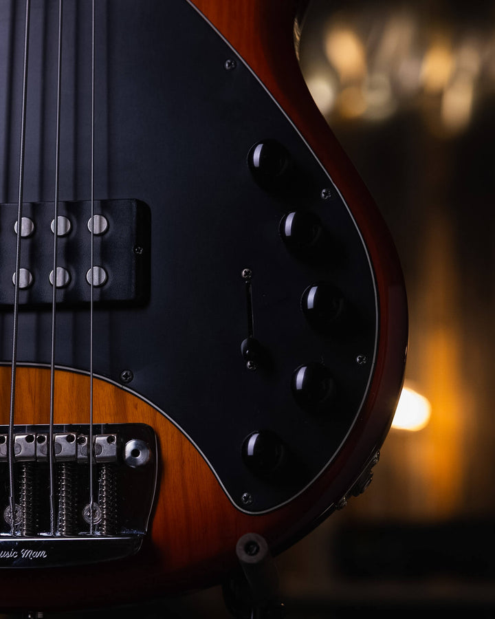 Musicman Stingray 5H Piezo Fretless Honeyburst 2002