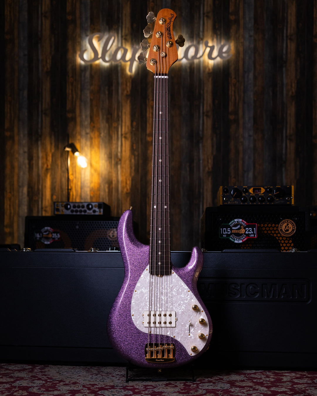 Musicman Stringray 5 Special 5 H Amethyst Sparkle 2021 - Bajo Eléctrico | El primer bajo diseñado completamente por Ernie Ball MusicMan, el Stingray 5, apareció en 1987 y desde ese momento se ha convertido en un estándar de la industria. El StingRay5 sati