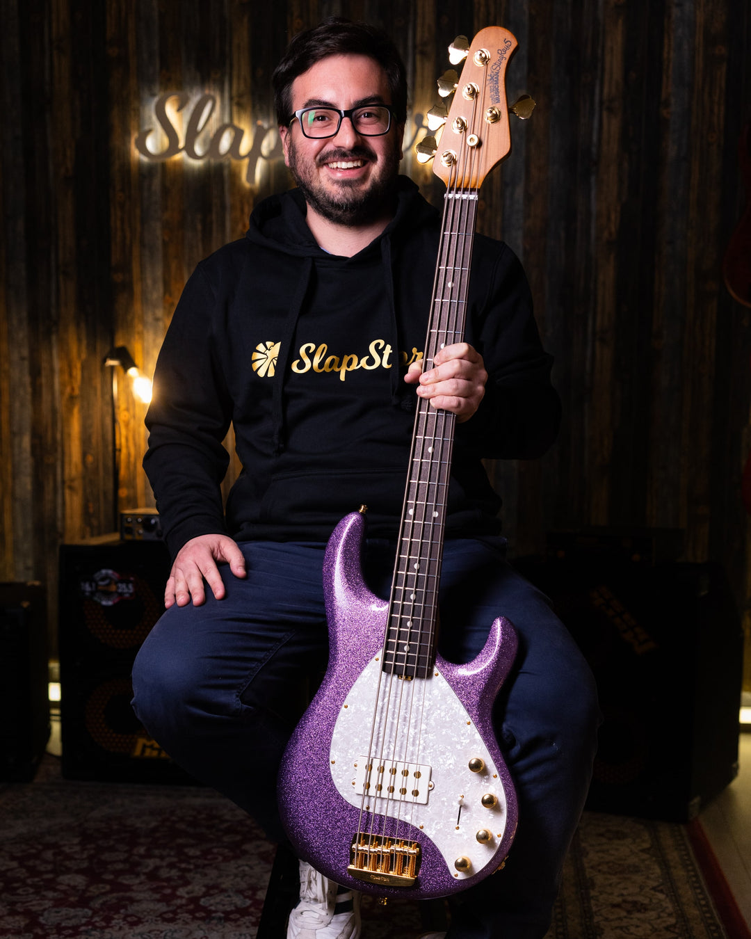 Musicman Stringray 5 Special 5 H Amethyst Sparkle 2021 - Bajo Eléctrico | El primer bajo diseñado completamente por Ernie Ball MusicMan, el Stingray 5, apareció en 1987 y desde ese momento se ha convertido en un estándar de la industria. El StingRay5 sati