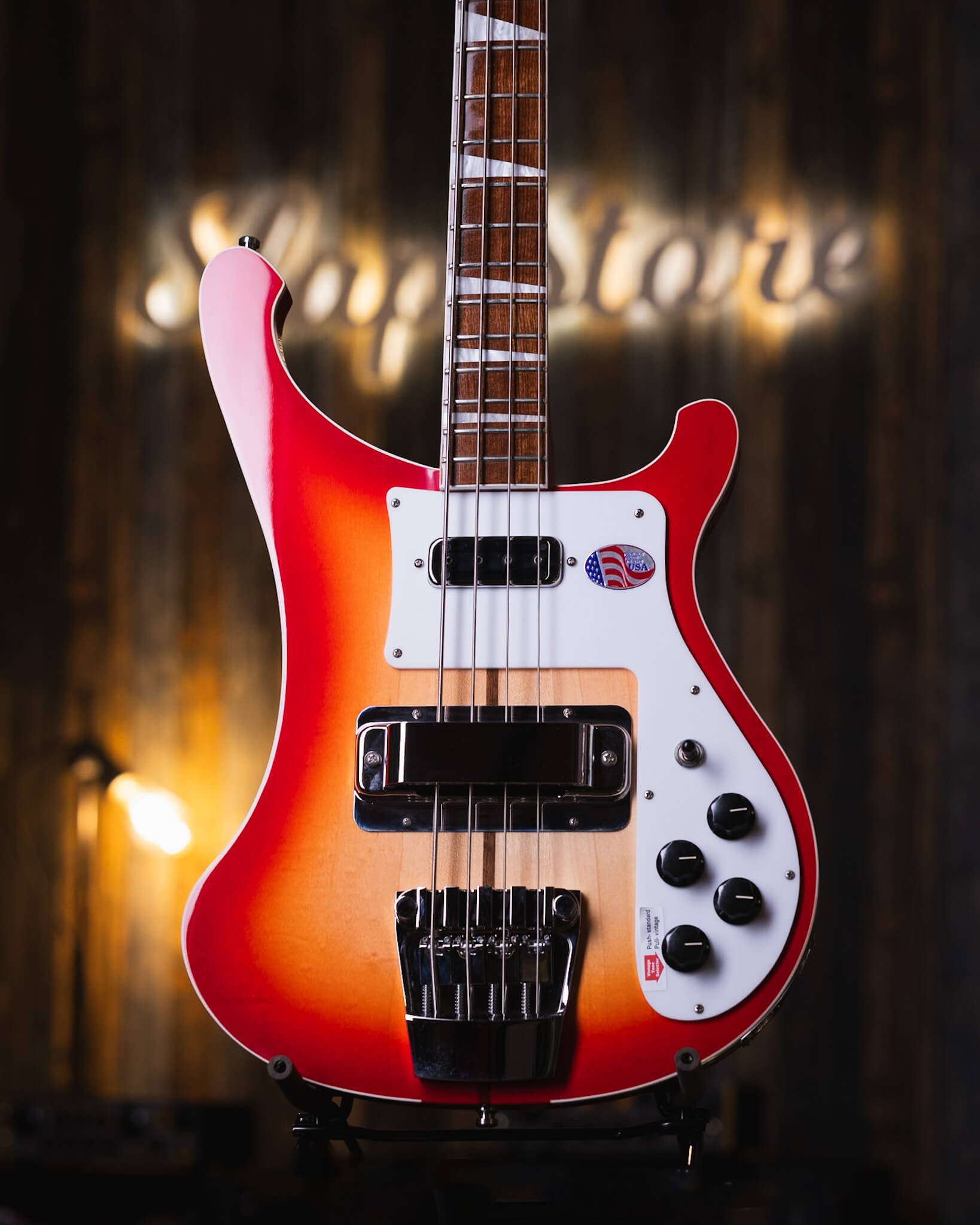 Rickenbacker 4003 Fireglo 2024 - Bajo Eléctrico | Gearhub 🌶️