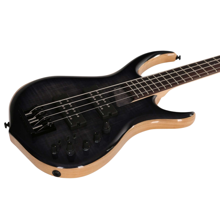 Sire M7 Ash Transparent Black (2nd Gen) - Bajo Eléctrico | Si me hubiesen mostrado los bajos Sire guiándonos solamente por el precio, habría tenido muchas dudas sobre qué tan buenos serían. Afortunadamente, tuve la oportunidad de ver uno y tocarlo sin sab