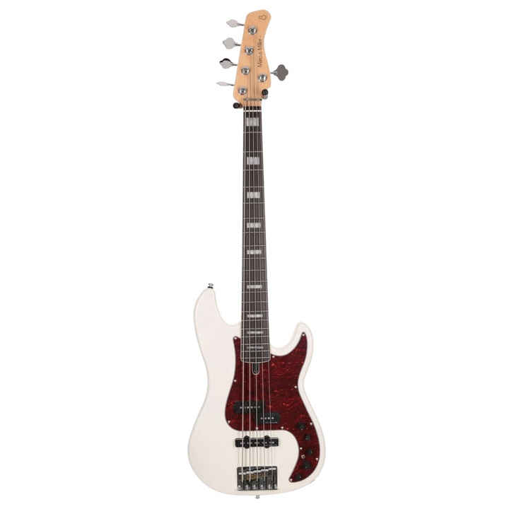 Sire P7 Alder-5 Antique White (2nd Gen) - Bajo Eléctrico | Si me hubiesen mostrado los bajos Sire guiándonos solamente por el precio, habría tenido muchas dudas sobre qué tan buenos serían. Afortunadamente, tuve la oportunidad de ver uno y tocarlo sin sab