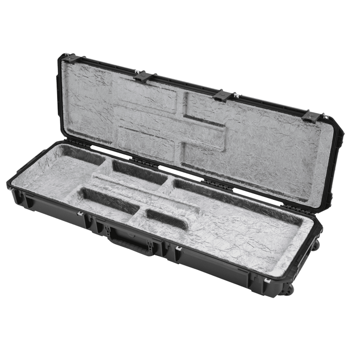 SKB iSeries Waterproof ATA (Estuche Rígido a Prueba de Agua, de cavidad abierta) | ¡SKB revolucionó la industria con el primer estuche de guitarra moldeado por INYECCIÓN! Para adaptarse a una variedad más amplia de formas de cuerpo, han desarrollado el es