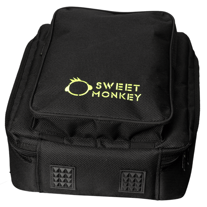 Sweet Monkey Softbag 2x3 para Pedalboard y Multiuso | Un bolso ideal para tu pedalboard modular Sweet Monkey 2x3No solo te sirve para tus pedalboard sino que también lo podrás usar como multiuso, para guardar tus otros equipos musicales y/o también tu not
