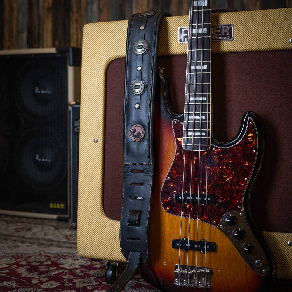 Ergostraps Miller 3" Black | * Correa de instrumento musical. Foto referencial: Al ser un producto de cuero, el color puede variar ligeramente. | Gearhub