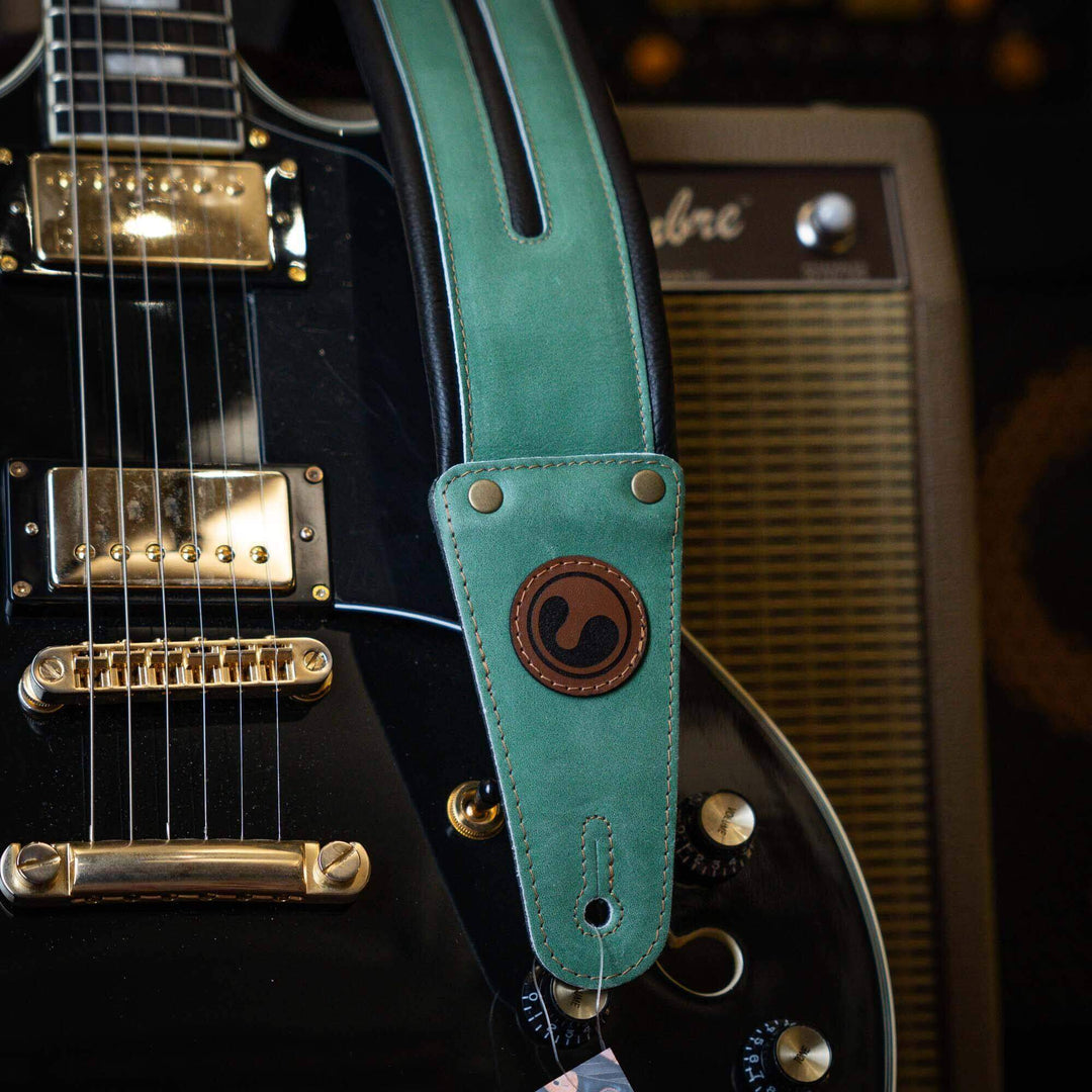 Ergostraps Neo 3" Seafoam Green | * Correa de instrumento musical. Foto referencial: Al ser un producto de cuero, el color puede variar ligeramente. | Gearhub