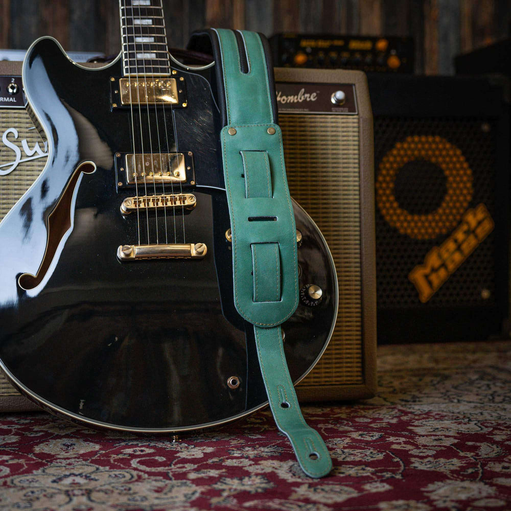 Ergostraps Neo 3" Seafoam Green | * Correa de instrumento musical. Foto referencial: Al ser un producto de cuero, el color puede variar ligeramente. | Gearhub