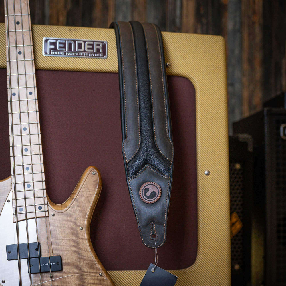 Ergostraps River 4" Forest Green Black | * Correa de instrumento musical. Foto referencial: Al ser un producto de cuero, el color puede variar ligeramente. | Gearhub