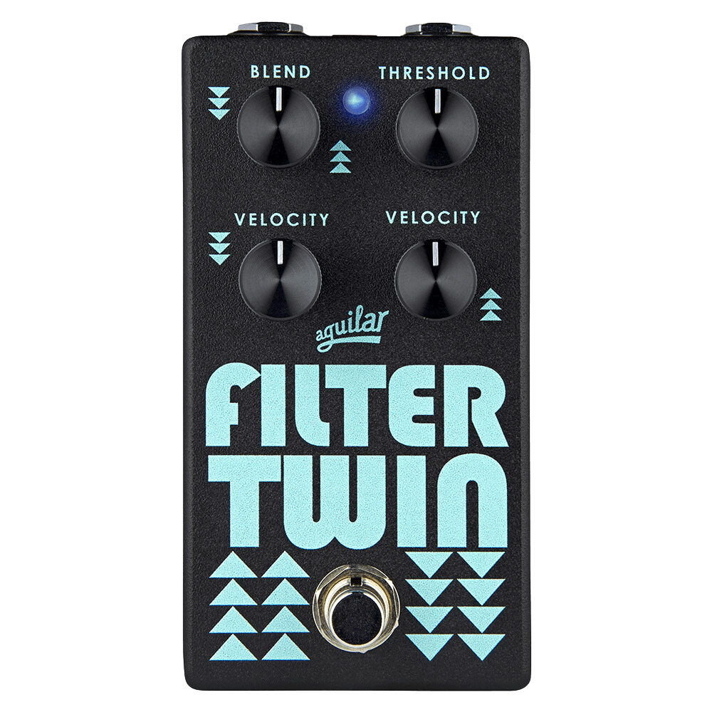 Aguilar Filter Twin MKII - Pedal de Bajo | El Filter Twin® utiliza dos filtros idénticos que barren en direcciones opuestas (uno hacia arriba en frecuencia y otro hacia abajo en frecuencia) para brindar sonidos funk clásicos inspirados en los años 70 o to