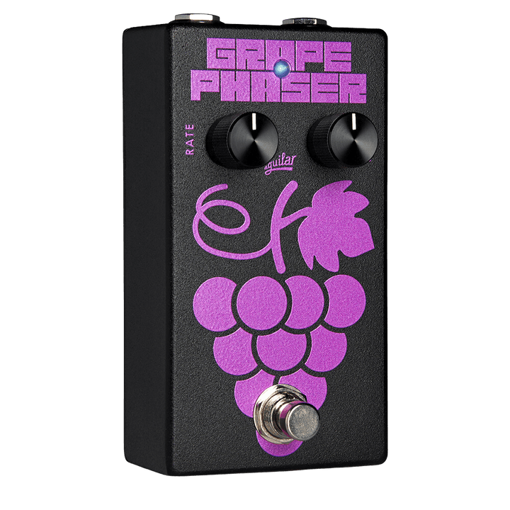 Aguilar Grape Phaser MKII - Pedal de Bajo | El Grape Phaser proporciona un exuberante cambio de fase analógico cortesía de un diseño simple de dos perillas. rate controla la velocidad de la modulación mientras que color retroalimenta una parte de la señal
