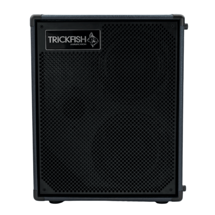 Trickfish TF208V - Gabinete de Bajo | No te dejes engañar por el diseño diminuto del TF208V. Está repleto de la misma fuerza que hace que el TF408 tenga una super potencia. Utilizando los mismos speakers de bajos de ferrita personalizados de Eminence, est
